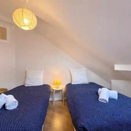 2 A 10 Min De La Grande Apartmán
